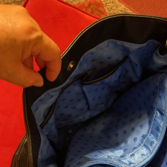 JUICY COUTURE BLACK LEATHER BAG - Picture 7 of 10